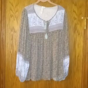 Women's Grace + Karma Pheasant Pullover 3/4 Sleeve Top